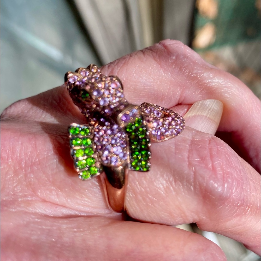 Beautiful Sea Horse Ring in Rose Gold wrapped Sterling Sliver.